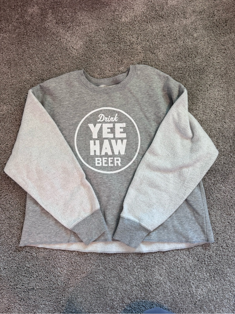 League Drink Yee Haw Beer cropped crewneck